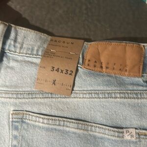 Men’s Denim distressed jeans